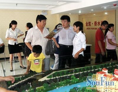 金筑香水岸狂歡啤酒節(jié)K歌派對(duì)圓滿(mǎn)成功
